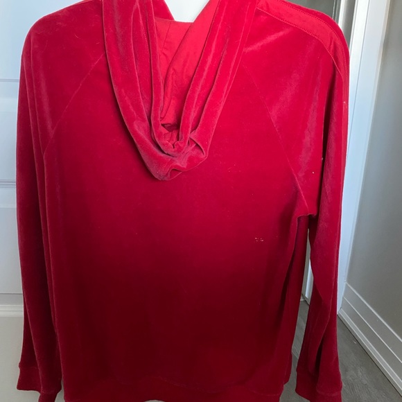 Dickie’s Sweater - Picture 2 of 3